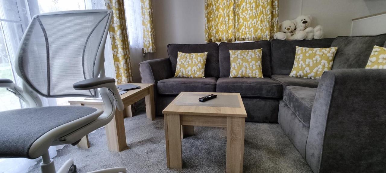 Billing Aquadrome Northampton, Royale Poplar Km12 Apartman Kültér fotó